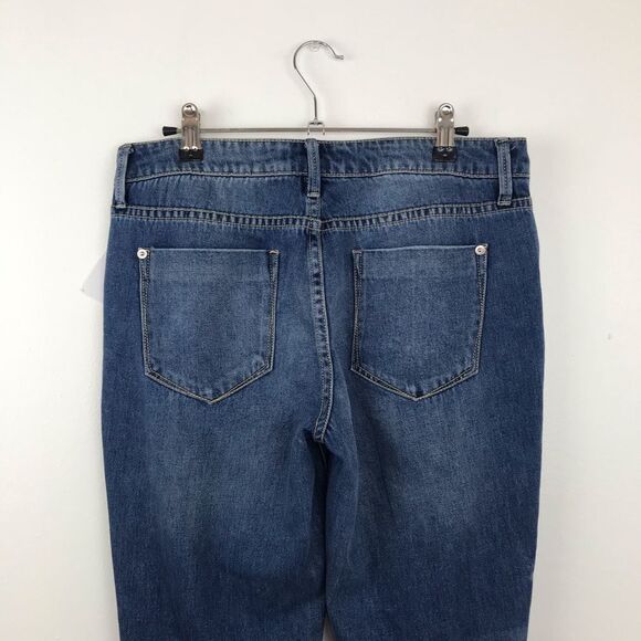 NWT JustFab ripped straight leg jeans - Picture 4 of 5